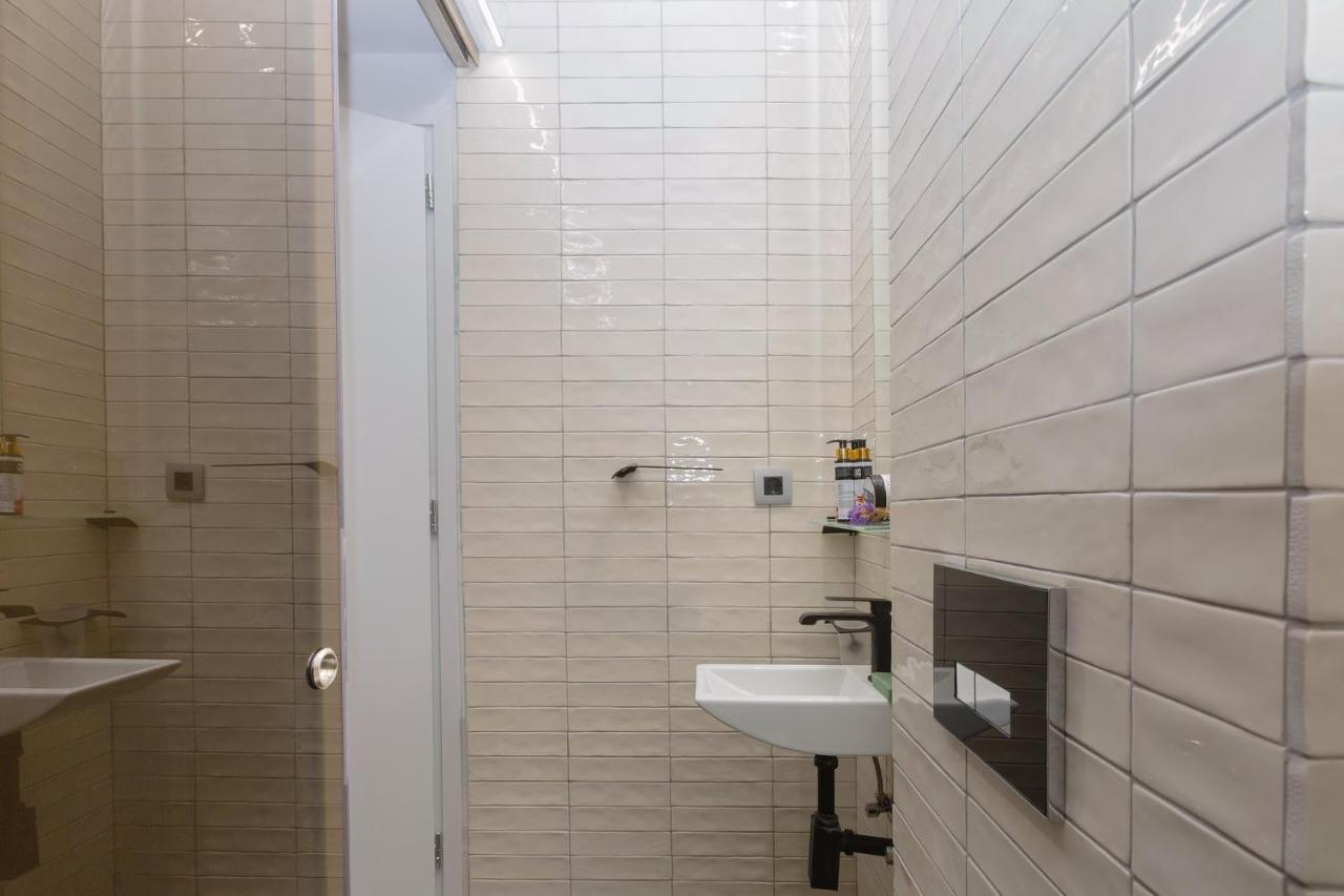 Hotel Loc Hospitality Urban Den Corfu  Esterno foto