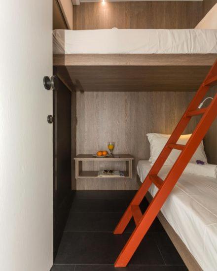 Hotel Loc Hospitality Urban Den Corfu  Esterno foto